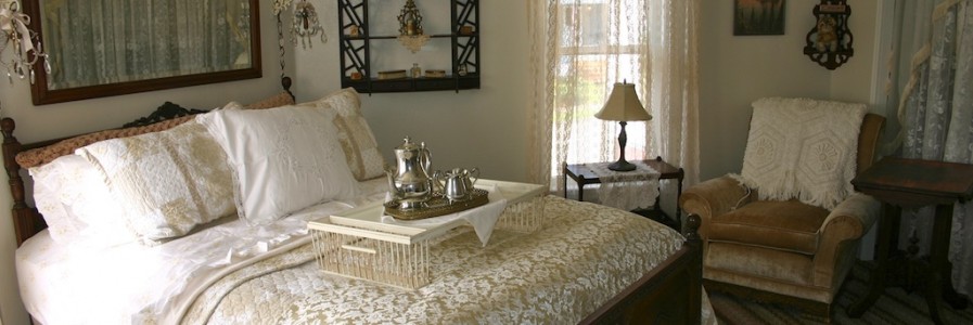 Simon Selig’s Room<br /> <span>The Simon Selig room is our most spacious room in The Painted...</span> Simon Selig’s Room